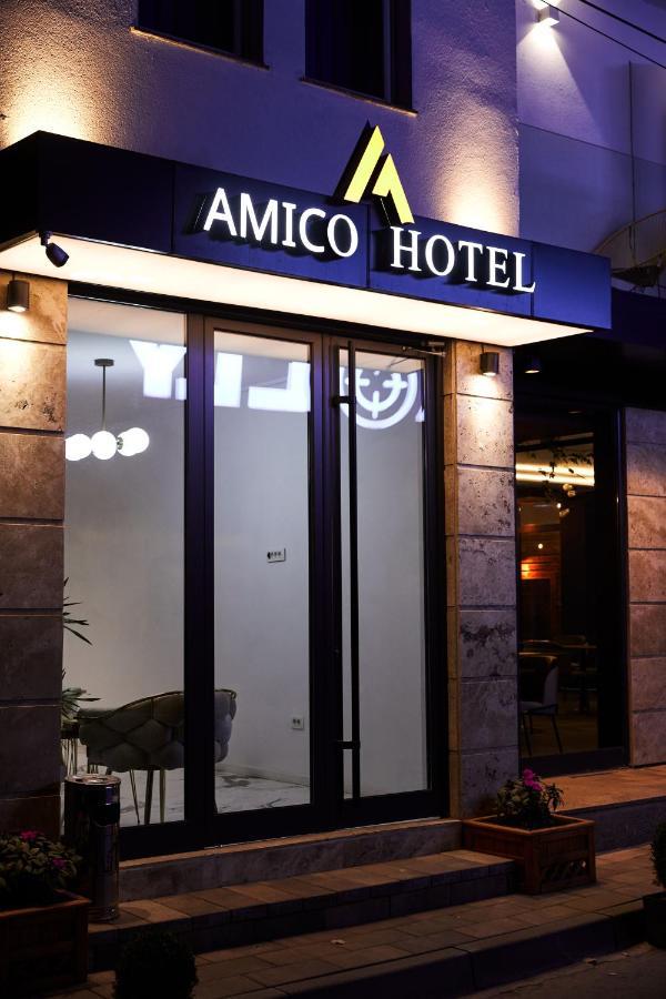 Amico Hotel Prishtine Bagian luar foto